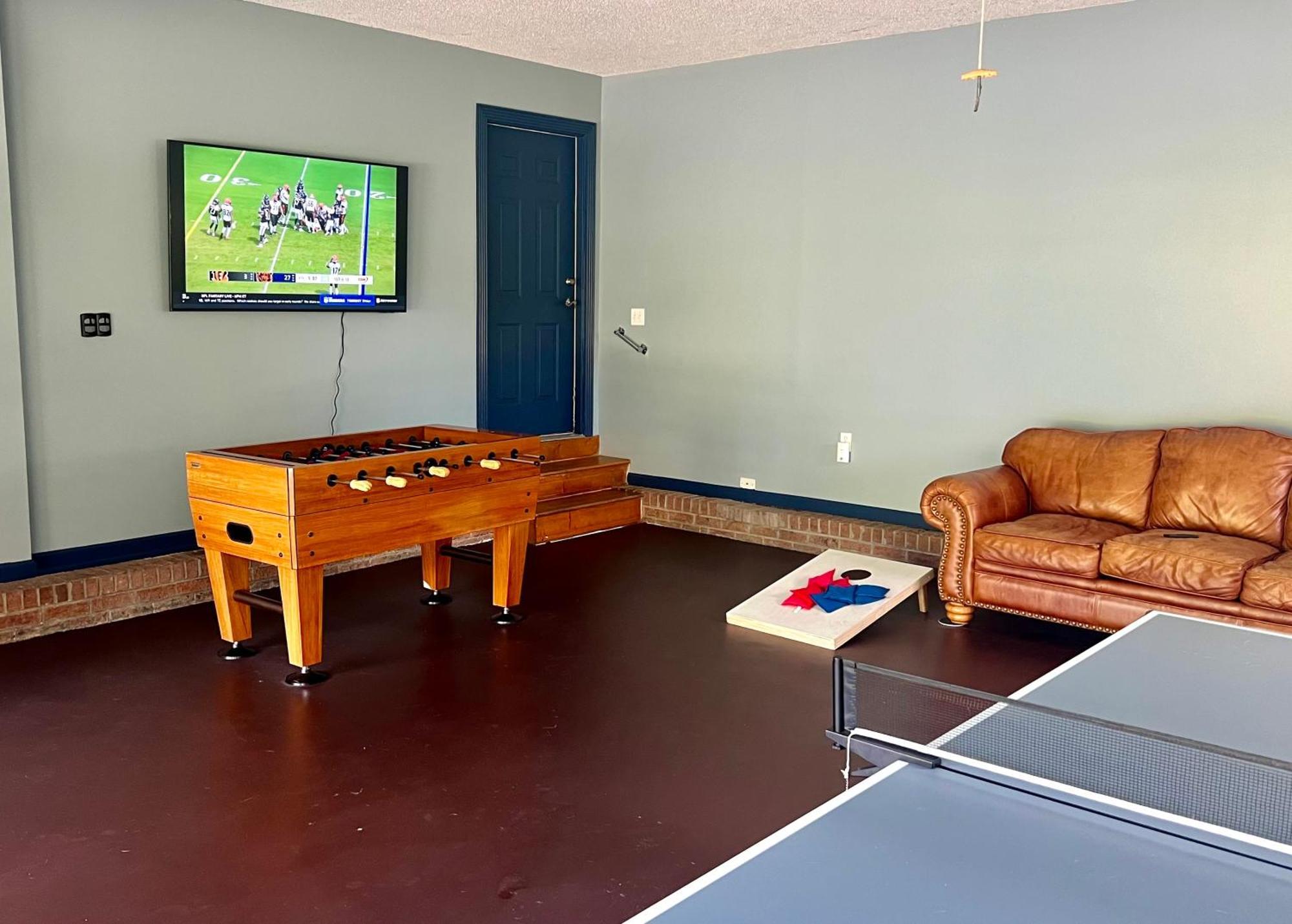 Bears Valley Inn - Great Location! - Peaceful, Children And Dog Friendly Retreat - Less Than 15 Min To All Attractions - Private Pool Club & Fishing Hole - Game Room With Tv Сев'єрвілл Екстер'єр фото